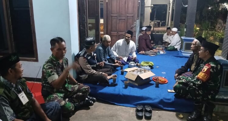 IMG-20260805-WA0027 Babinsa Kedungkandang Pererat Silaturahmi dengan Warga Lewat Pengajian Rutin