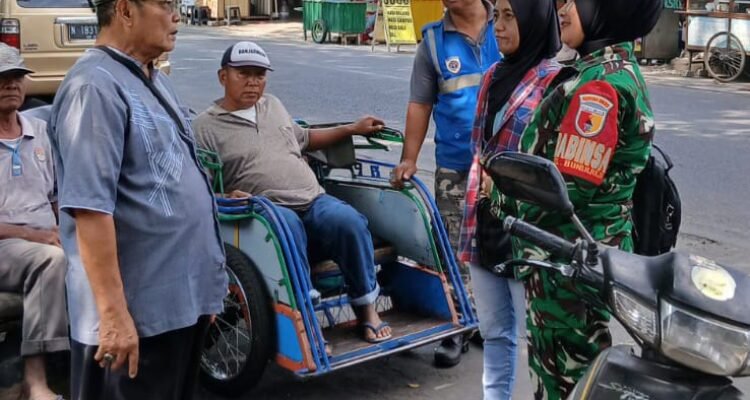 Dekat dengan Warga, Babinsa Bunulrejo Perkuat Sinergi TNI dan Rakyat