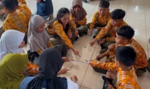 IMG-20260811-WA0082 Pahlawan Air Cilik di Batu, Mahasiswa UB Ajarkan Anak Hemat Air Lewat Praktik Saring Air