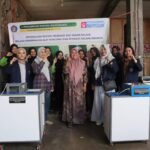 Polinema Dorong Produksi Kue Sagon Blitar Lebih Efisien dengan Mesin Pengupas dan Pemarut Kelapa