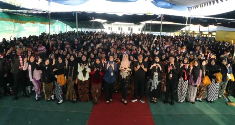Ekonomi Jatim Tumbuh 5,84 Persen, Lia Istifhama: Jangan Berhenti di Angka