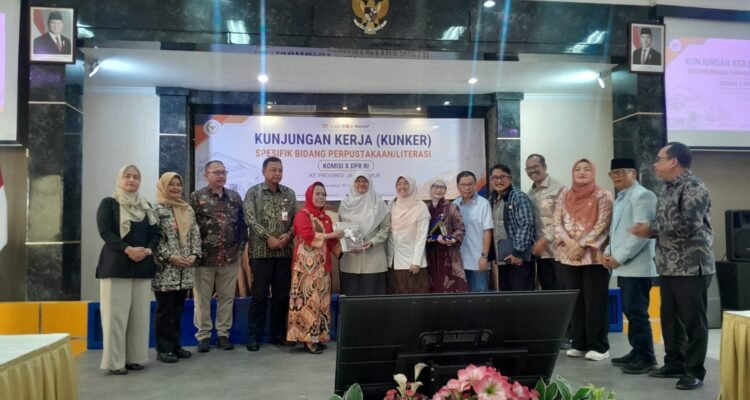 Komisi E DPRD Jatim Dorong Regulasi Perpustakaan Desa hingga Pelestarian Naskah Kuno
