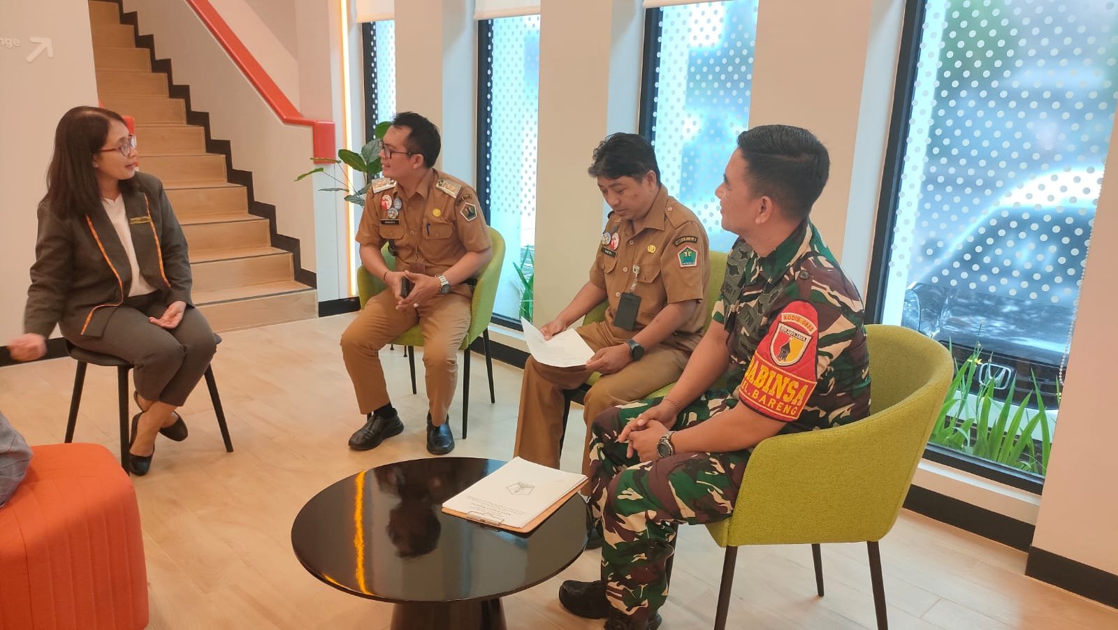 Babinsa Bareng Perkuat Sinergi dengan Pemerintah dan Stakeholder, Jaga Kondusivitas Wilayah