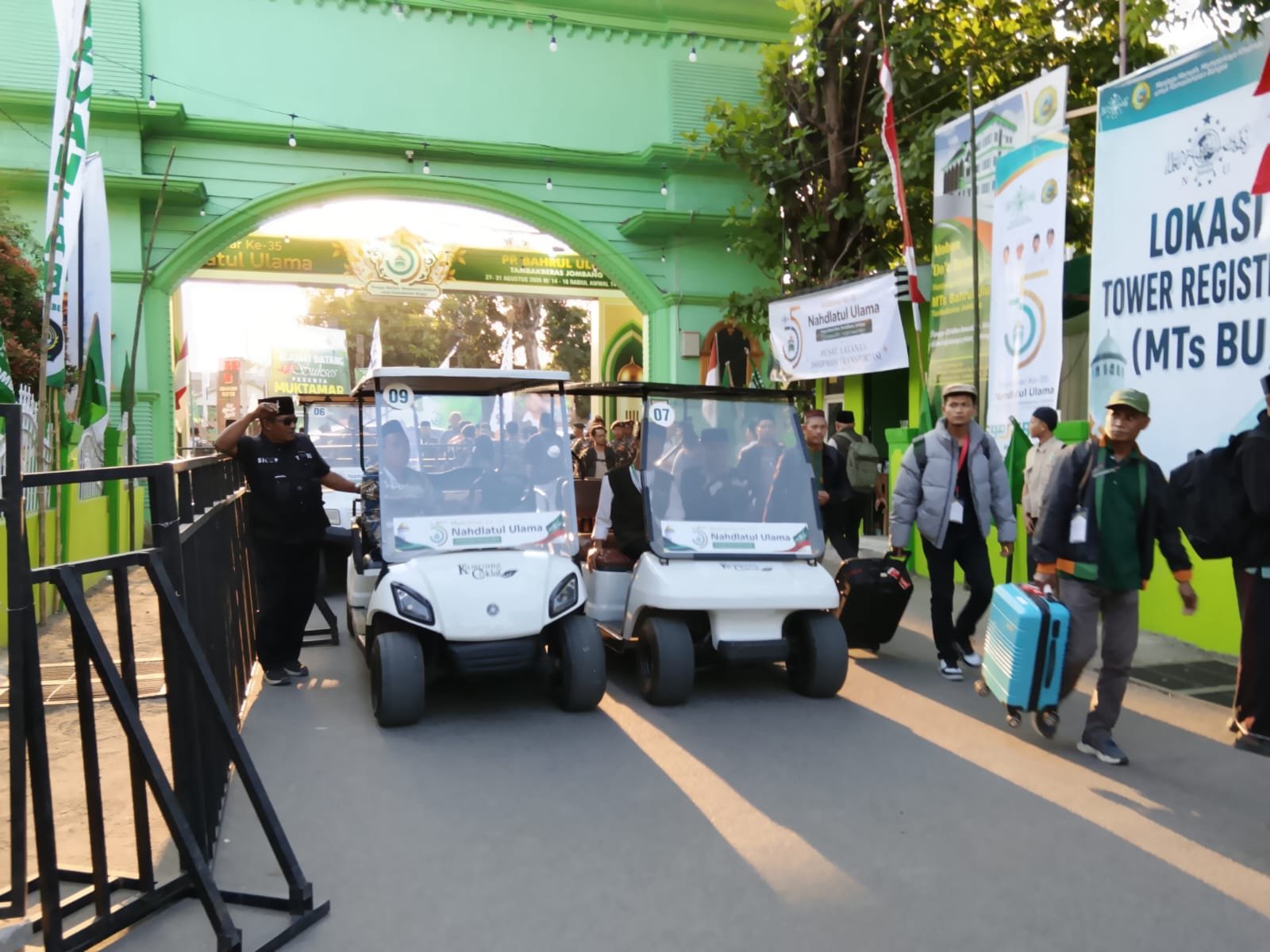 150 Becak Listrik dan 10 Mobil Golf Gratis Layani Muktamirin NU 35 di Tambakberas