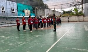 Santri Al Umm Belajar Disiplin dan Kepemimpinan Bersama Babinsa