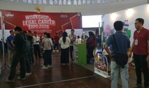 FH UMM Jembatani Mahasiswa dan Dunia Kerja Lewat Career Skill Session