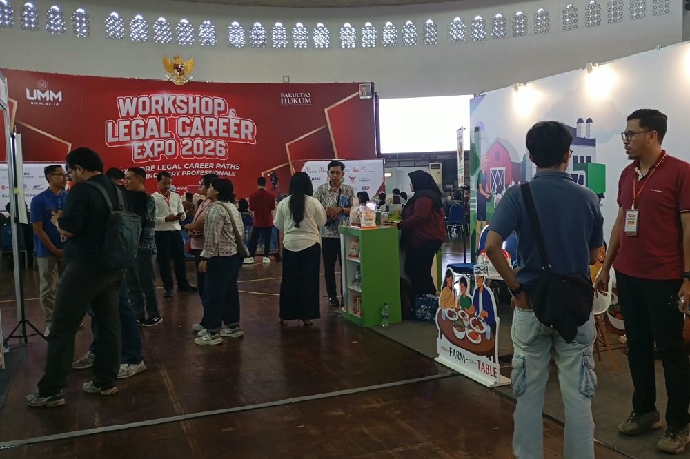 FH UMM Jembatani Mahasiswa dan Dunia Kerja Lewat Career Skill Session