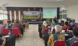 Dari Pendanaan InsaIntek: CoE CBSA FTAB UB Wujudkan Ekosistem Ekonomi Sirkular Maggot BSF di Malang Raya
