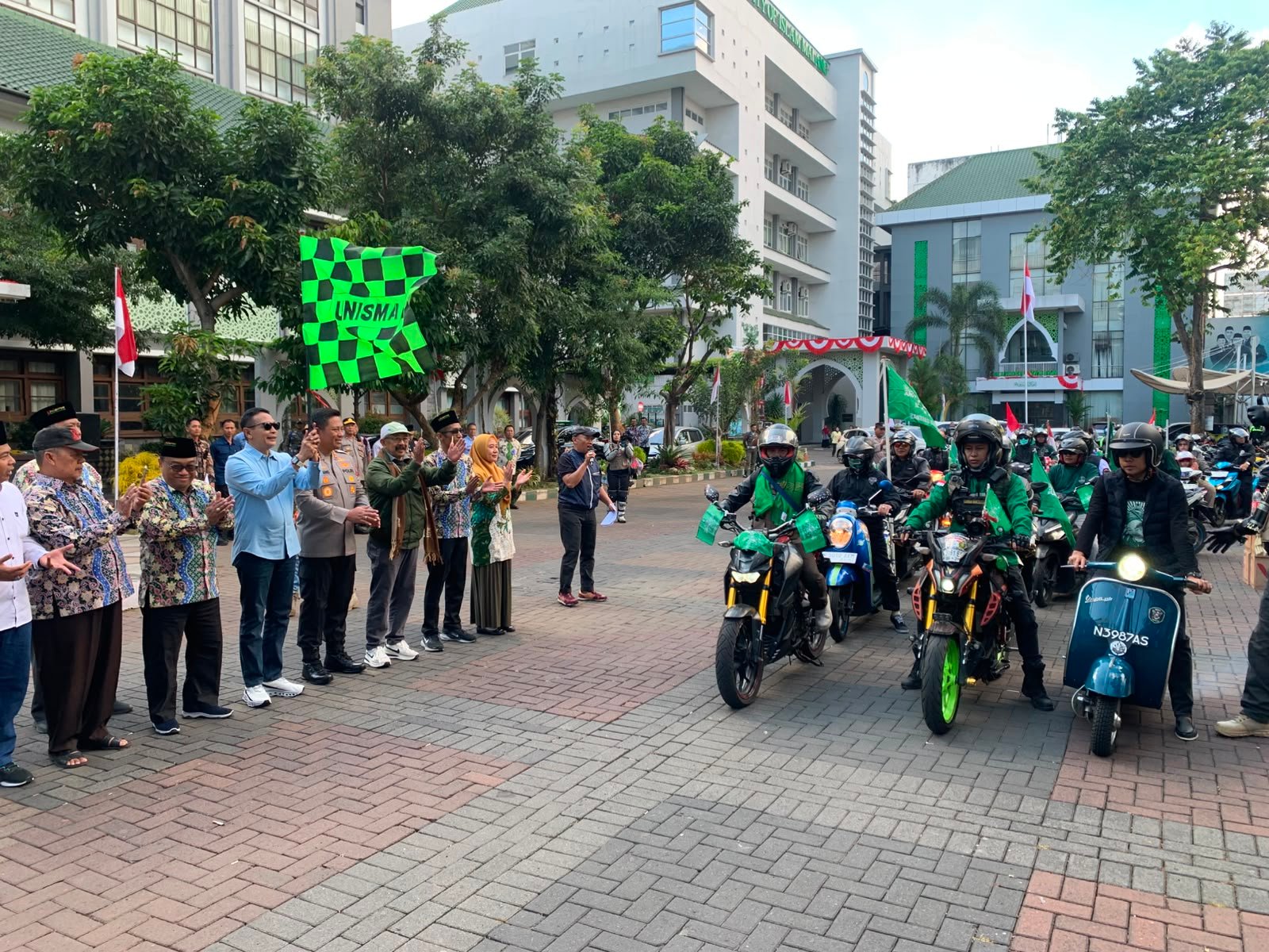60 Rider NU Malang Raya Tempuh Jombang, Bawa Semangat Perjuangan Hadiri Muktamar ke-35 NU