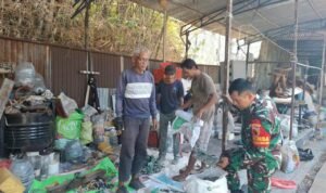 Babinsa Tunggulwulung Perkuat Kedekatan dengan Warga Lewat Komsos
