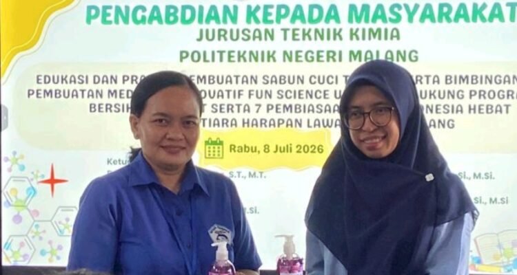 Polinema Edukasi Pembuatan Sabun Cuci Tangan di SD Mutiara Harapan Lawang, Perkuat Budaya PHBS di Sekolah