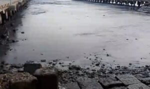 c1_20260815_09064039 Gempa M 7,7 Guncang Flores, Pelabuhan Maumere Rusak dan Satu Orang Meninggal
