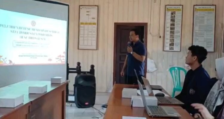 Polinema Bekali Pokdarwis Tulus Besar Bahasa Mandarin untuk Tingkatkan Pelayanan Wisata