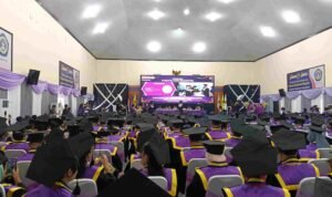 c1_20260822_12152696 Prof. Dodi Wirawan Irawanto: Wisuda ke-52 UNITRI Malang, Cetak Lulusan Berdaya Saing dan Berkarakter Kerakyatan