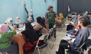 IMG-20260901-WA0085 Babinsa Klojen Dukung Deteksi Dini TBC, Warga Diajak Tak Ragu Periksa Kesehatan