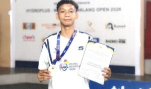 Tampil Konsisten, Siswa SMAN 6 Malang Rebut Podium Ketiga Kejurkot Badminton