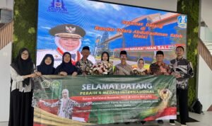 Empat Penghargaan Dibawa Pulang dari Italia, Salma Siswi MAN 2 Kota Malang Buktikan Pelajar Jatim Bisa Mendunia