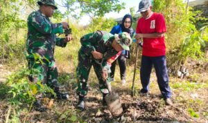 TNI dan Warga Tunjungsekar Tanam 250 Pohon, Aksi Hijau untuk Masa Depan Malang.
