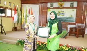 Ning Lia di Tuban Ajak Gen Z Melek Politik: Jangan Baperan, Berani Speak Up dan Beri Solusi