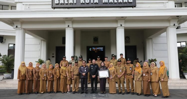 Dispendukcapil Kota Malang Kantongi WBBM, Wahyu Minta Pelayanan Makin Berkelas