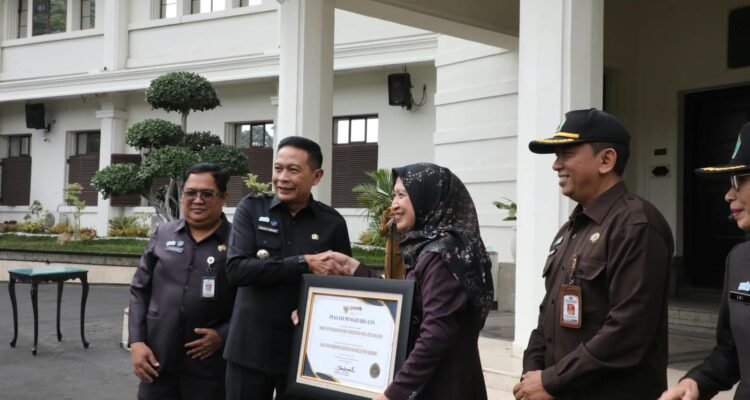 Raih WBBM, Dispendukcapil Kota Malang Dihadapkan pada Ujian Baru: Pelayanan Tak Boleh Mundur