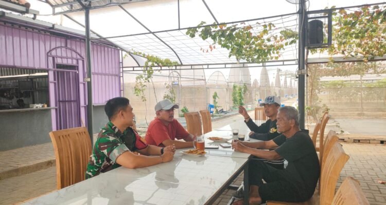 Babinsa Bareng Perkuat Sinergi dengan Tokoh Masyarakat