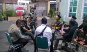 Babinsa Kotalama Patroli Malam, Jaga Keamanan dan Dekat dengan Warga