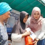 Gandeng GAS Pemuda, Lia Istifhama Bagikan 200 Paket Sembako untuk Warga Kutisari