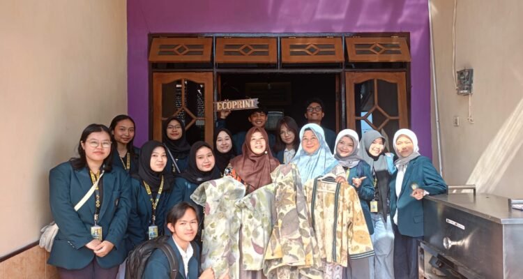 IMG-20260924-WA0046 Langkah Kecil Berdampak Besar, Inovasi Mahasiswa FTAB UB Tingkatkan Produktivitas UMKM Ecoprint