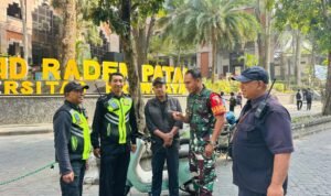 Babinsa Ketawanggede Gandeng Satpam, Deteksi Gangguan Keamanan Sejak Dini