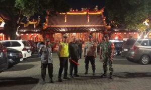 Patroli Klenteng Eng An Kiong, Babinsa Kotalama Perkuat Keamanan Wilayah