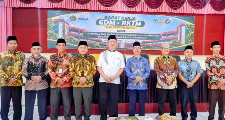 Buka EDM-RKTM MAN 2 Kota Malang, Gus Shampton Tekankan Data Harus Jadi Dasar Aksi