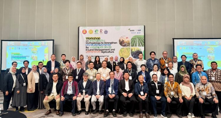UNITRI Dorong Biochar Berbasis Komunitas, Buka Jalan Pertanian Regeneratif dan Kredit Karbon