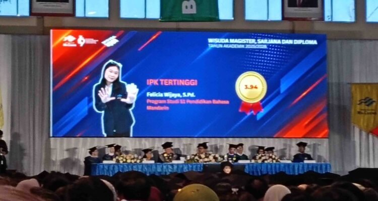 Felicia Wijaya Jadi Lulusan Terbaik Universitas Tahun Akademik 2025/2026, Raih IPK Tertinggi 3,94