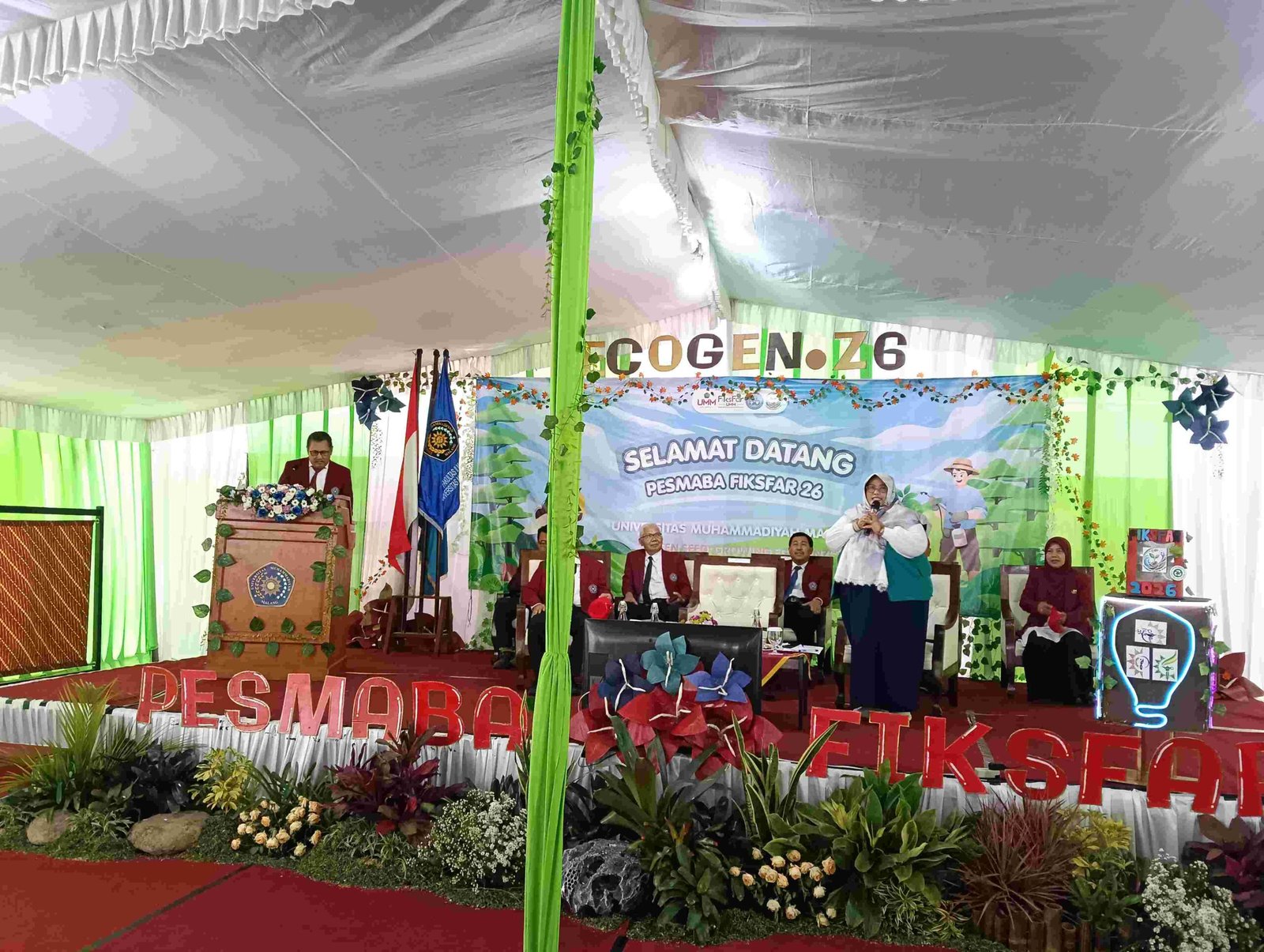 550 Maba FIKSFAR UMM Tumbuhkan GREEN SEED, Siapkan Generasi Kesehatan Berdampak