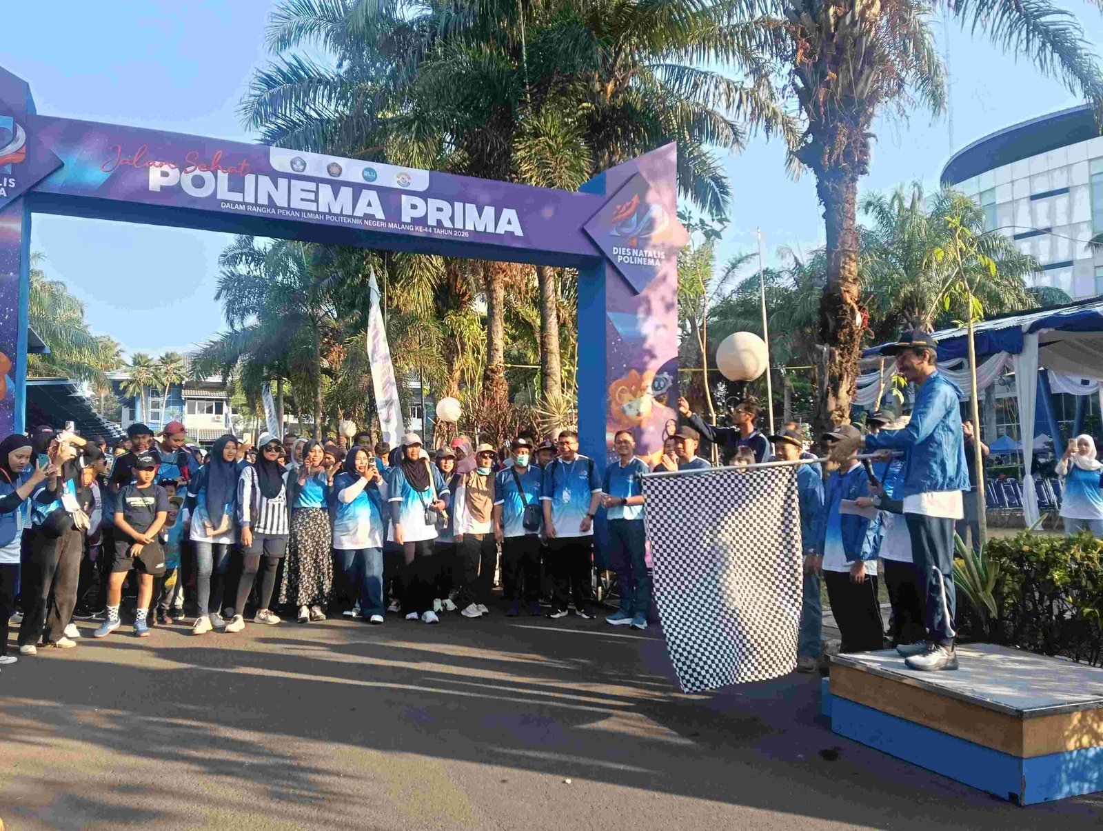 Dies Natalis ke-44, Polinema Tegaskan Kampus Berdampak Lewat Jalan Sehat dan Pameran Inovasi