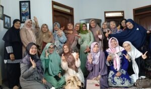 Oplus_16908288 Kumpul Ngaji Alumni SMA Islam ’87 Seduluran Saklawase Ustaz Anas Tekankan Kunci Keluarga SAMAWA
