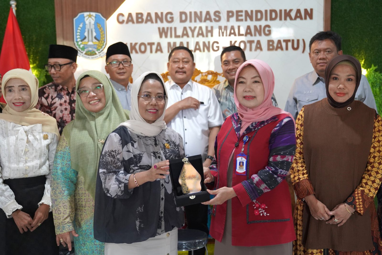DPRD Jatim Siapkan Pergub Peran Serta Masyarakat, Jawab Keterbatasan Anggaran SMA/SMK