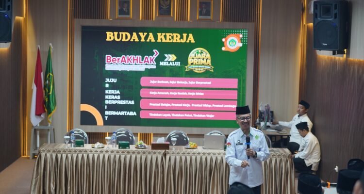 Pengimbasan ZI MAN 2 Kota Malang Dorong Madrasah Bojonegoro Perkuat Integritas dan Pelayanan