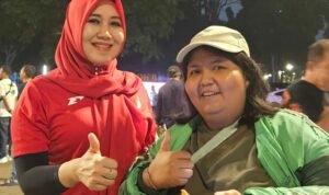 Tak Sekadar Tebak Skor, Ning Lia Hadir di GBK Dukung Langsung Perjuangan Timnas Indonesia
