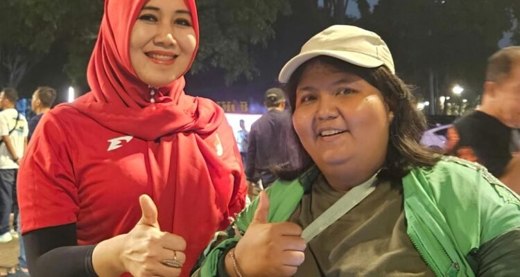 Tak Sekadar Tebak Skor, Ning Lia Hadir di GBK Dukung Langsung Perjuangan Timnas Indonesia