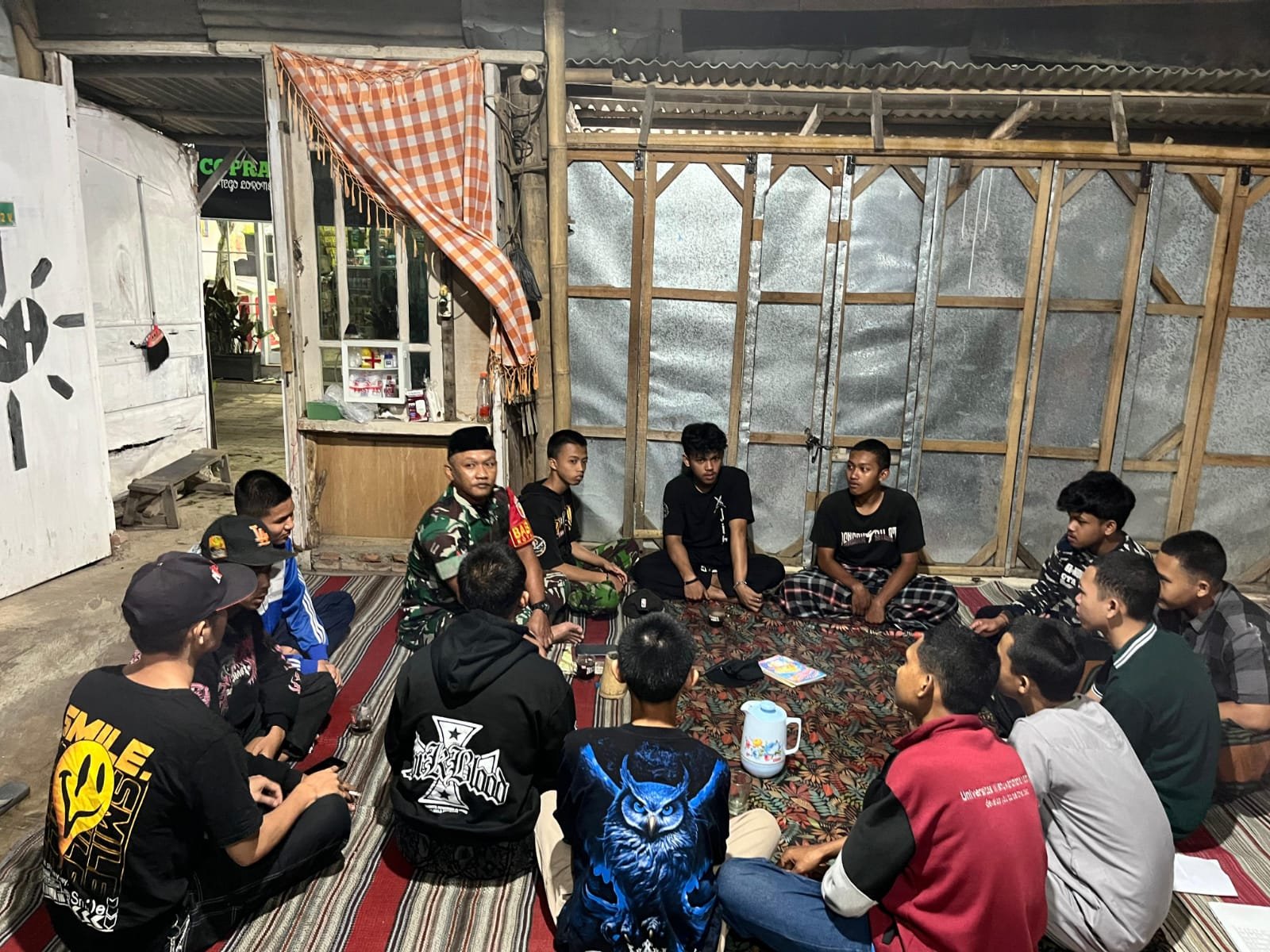 Babinsa Kotalama Ajak Pemuda Siapkan Diri untuk Mengabdi Melalui TNI AD