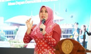 IMG-20261017-WA0030 Ning Lia Ajak Mahasiswa Unair Kritis Kawal Demokrasi, Kenali Peran DPD RI