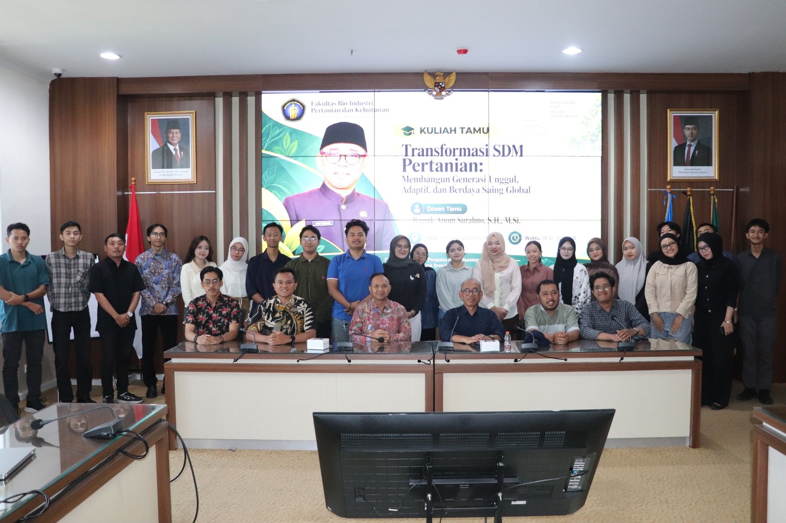 FBiPK UB Soroti Kesenjangan Dunia Kuliah dan Dunia Kerja, Anom Surahno Tekankan Kompetensi