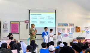IMG-20261023-WA0075 Cegah Bullying dan Bahaya Narkoba, Babinsa Kotalama Bina 206 Siswa MI Nurul Hikmah