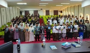 IMG-20261031-WA0057 Gus Shampton Tantang Santri Kota Malang Produktif Menulis, Humor Jadi Media Dakwah dan Literasi