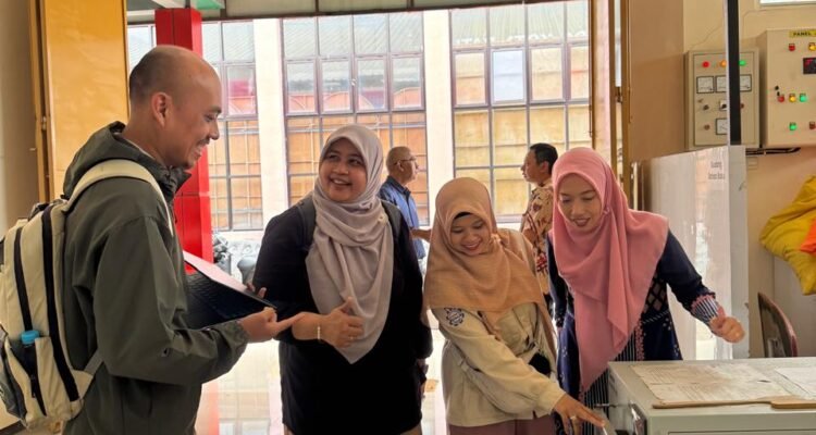 FTAB UB dan PLUT Kota Batu Kembangkan Tepung Fungsional dari Kulit Buah Naga dan Jamur Tiram