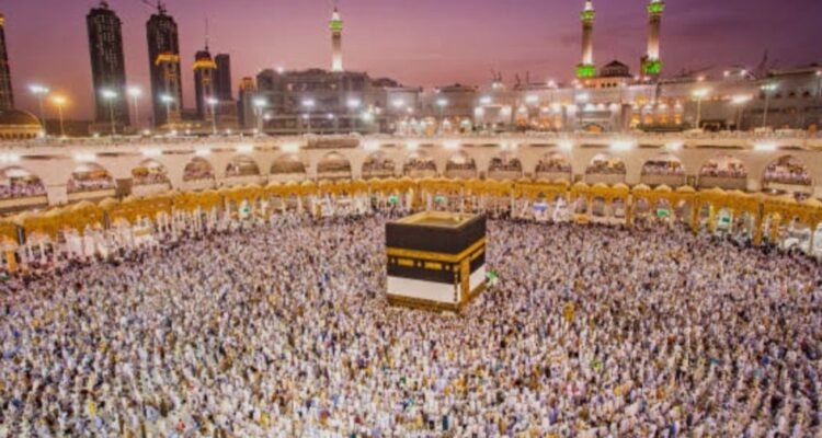 c1_20261008_21552300 BPIH Haji 2027 Turun, Jemaah Cukup Siapkan Pelunasan Sekitar Rp23,25 Juta