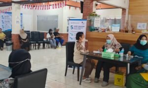 Kopmen SBW Malang Gelar Pengobatan Gratis, 60 Pekerja Informal Dapat Layanan Kesehatan